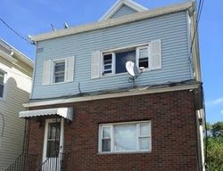 Pre-foreclosure Listing in GRIER AVE ELIZABETH, NJ 07202