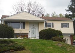  Deerfield Dr, Norristown PA