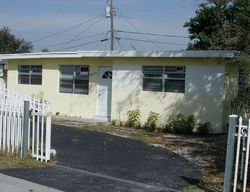 Pre-foreclosure in  SW 26TH TER Hollywood, FL 33023