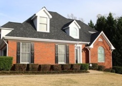 Pre-foreclosure in  WHITECREST CIR SE Conyers, GA 30013