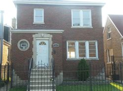 Pre-foreclosure in  S RICHMOND ST Chicago, IL 60629