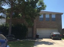 Pre-foreclosure in  TANGLE TREE LN Houston, TX 77084