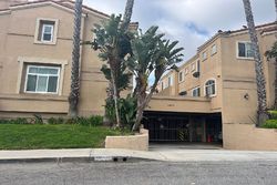 Pre-foreclosure in  E PALM AVE UNIT 8 El Segundo, CA 90245