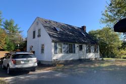 Pre-foreclosure Listing in APRIL DR LITCHFIELD, NH 03052