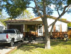 Pre-foreclosure Listing in BUCHANAN ST FORT WORTH, TX 76114