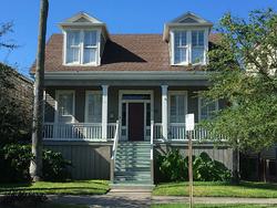 Pre-foreclosure Listing in POST OFFICE ST GALVESTON, TX 77550