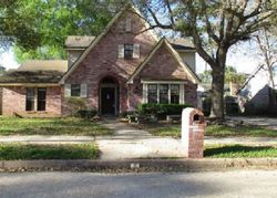 Pre-foreclosure in  SEPTEMBER DR Baytown, TX 77521
