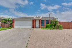 Pre-foreclosure in  LAURELHILL CT S Fort Worth, TX 76133