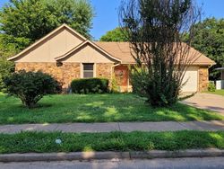 Pre-foreclosure Listing in MAGNOLIA DR SAND SPRINGS, OK 74063