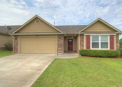 Pre-foreclosure in  W 46TH ST Sand Springs, OK 74063