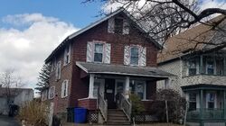  Stratford Ave, Pittsfield MA