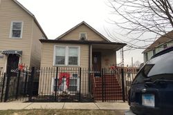 Pre-foreclosure in  S CAMPBELL AVE Chicago, IL 60632