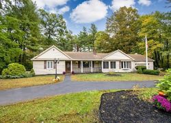 Pre-foreclosure Listing in BAYBERRY RD HANSON, MA 02341