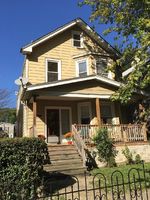  W Barry Ave, Chicago IL