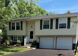 Pre-foreclosure Listing in TRACEY LN GRAND ISLAND, NY 14072