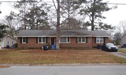 Pre-foreclosure in  NORTHWOODS DR Jacksonville, NC 28540