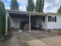 Pre-foreclosure in  NW BLAIR ST UNIT 15 Sheridan, OR 97378