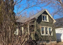 Pre-foreclosure in  N OAKLAND AVE Milwaukee, WI 53211