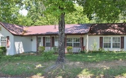 Pre-foreclosure in  ADAMS LOOP Tennessee Ridge, TN 37178