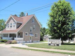 Pre-foreclosure in  E 34TH ST Erie, PA 16504