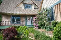 Pre-foreclosure in  MUNGER LN Bethlehem, CT 06751
