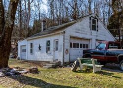 Pre-foreclosure in  DAVIDHEISER RD Douglassville, PA 19518