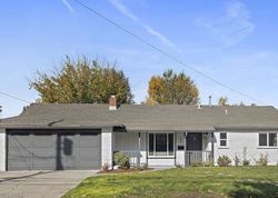 Pre-foreclosure in  DORIS DR Pleasant Hill, CA 94523