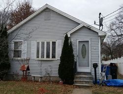  Parker Ave S, Meriden CT