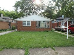 Pre-foreclosure in  WABASH AVE Dolton, IL 60419
