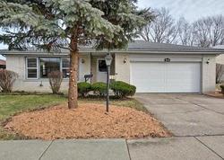 Pre-foreclosure Listing in S HICKORY ST GLENWOOD, IL 60425