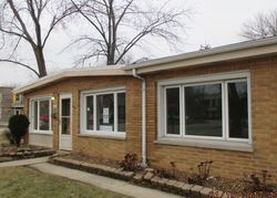 Pre-foreclosure Listing in W 98TH ST HICKORY HILLS, IL 60457