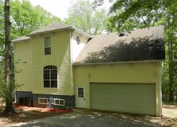 Pre-foreclosure in  HITT RD Mobile, AL 36695