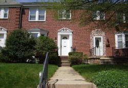Pre-foreclosure in  ROUNDHILL RD Baltimore, MD 21218