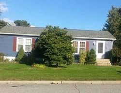  8th Ave, Holtsville NY