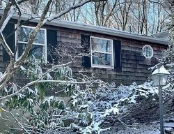 Pre-foreclosure Listing in KINGSWOOD WAY SOUTH SALEM, NY 10590