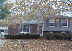 Pre-foreclosure in  FEATHERSTONE DR Burlington, KY 41005