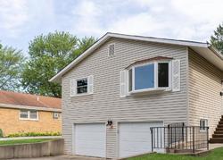 Pre-foreclosure Listing in E ARDMORE AVE ROSELLE, IL 60172