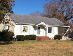 Pre-foreclosure Listing in CLENDANIEL POND RD LINCOLN, DE 19960