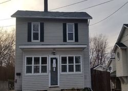  31st St, Rock Island IL