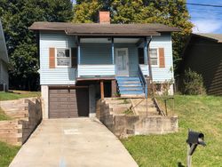 Pre-foreclosure Listing in NEWFIELD DR VERONA, PA 15147