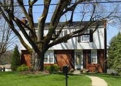 Pre-foreclosure Listing in CRAWFORD DR CORAOPOLIS, PA 15108