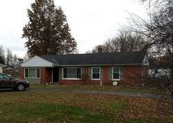 Pre-foreclosure in  WELLAND DR Mentor, OH 44060