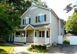 Pre-foreclosure in  ANDREW AVE Islip Terrace, NY 11752