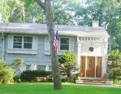 Pre-foreclosure Listing in BROOKVALE LN LAKE GROVE, NY 11755