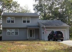 Pre-foreclosure in  WYNNEWOOD DR Vineland, NJ 08361