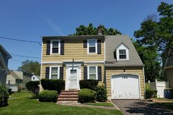 Pre-foreclosure in  ROCK AVE Plainfield, NJ 07063