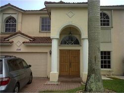 Pre-foreclosure in  NW 10TH ST Hollywood, FL 33029