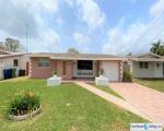  E Shore Rd, Hollywood FL