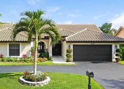 Pre-foreclosure in  NW 2ND ST Pompano Beach, FL 33071