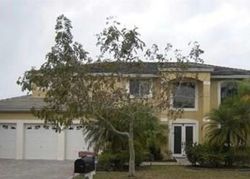 Pre-foreclosure in  KENSINGTON CIR Pompano Beach, FL 33076